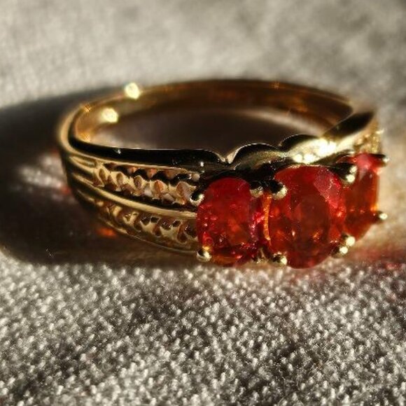 Mexican Fire Opal 14K Gold Ring - Picture 4 of 7